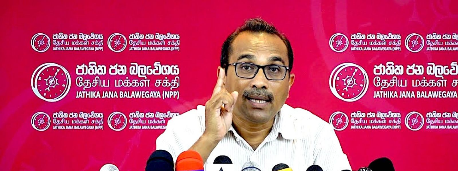 Minister Orders Adherence to Seatbelt Safety